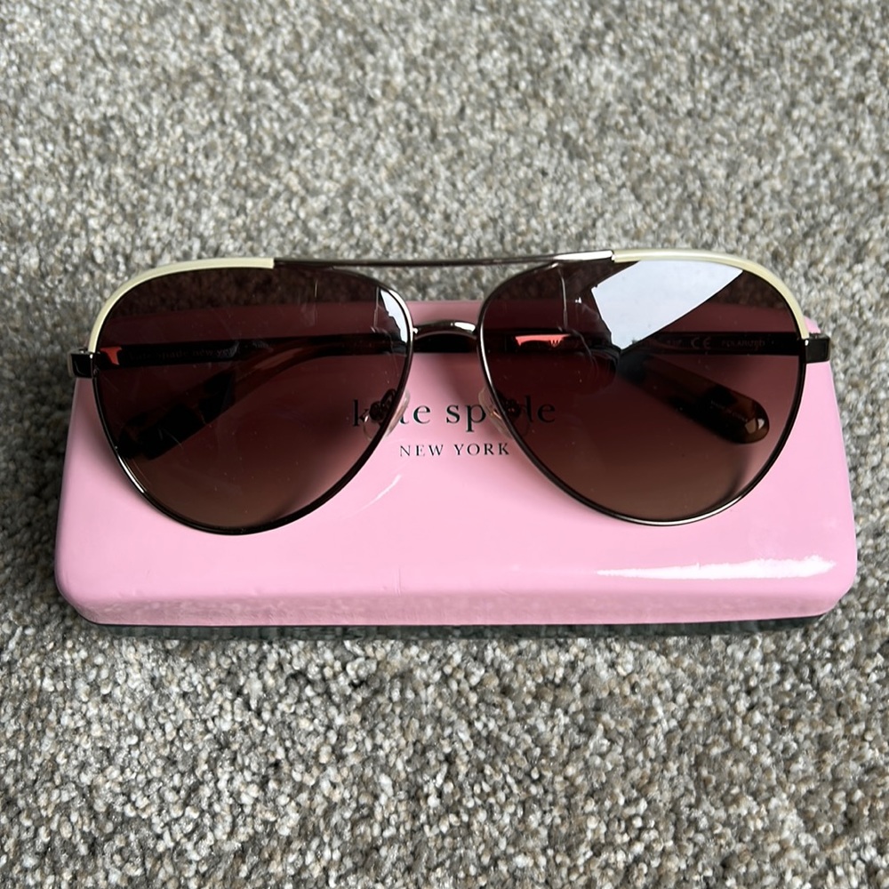 Brand new Kate Spade sunglasses